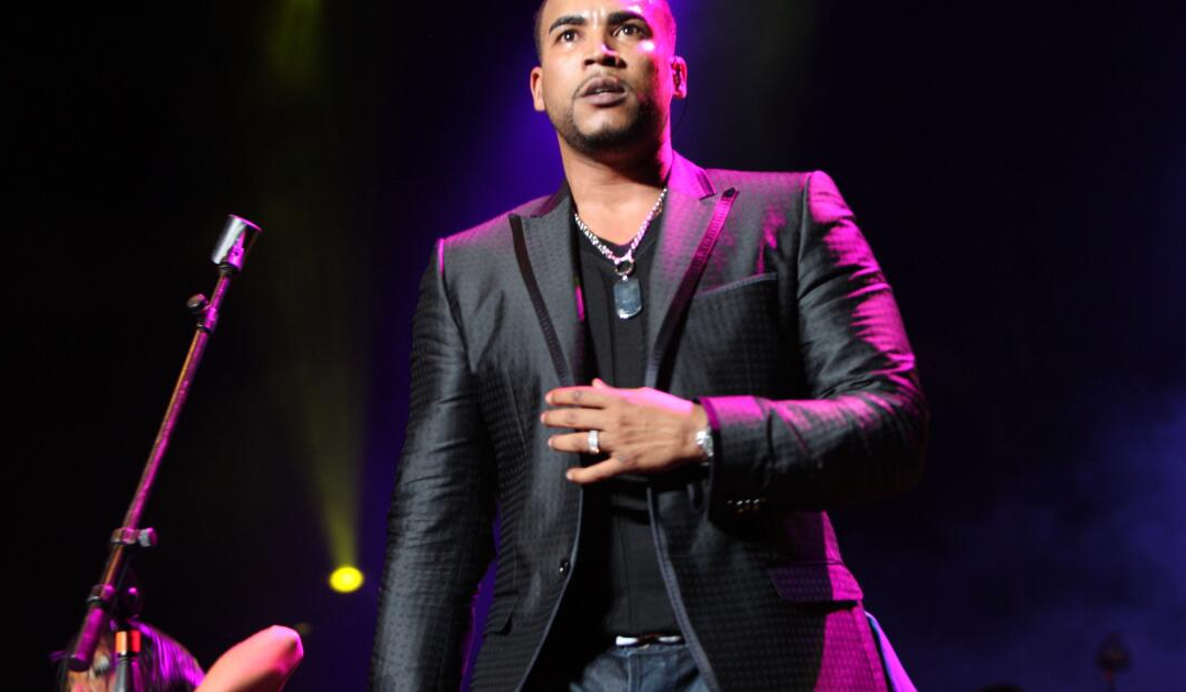 A day after revealing his diagnosis, Don Omar says he is now cancer free