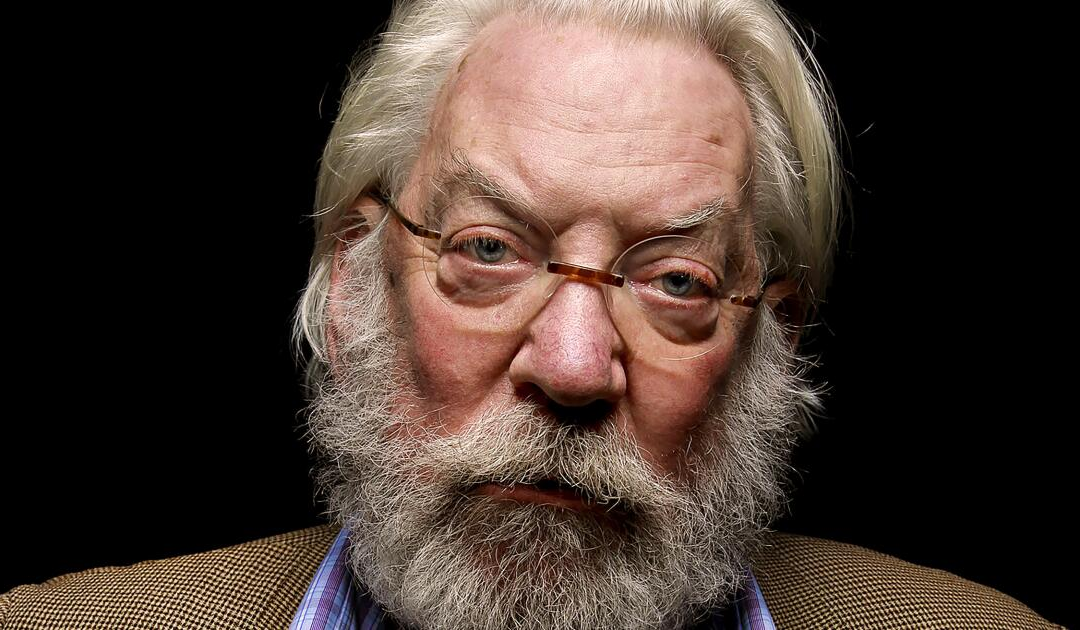 Donald Sutherland, stately star of 'MASH,' 'Ordinary People' and 'Hunger Games,' dies at 88