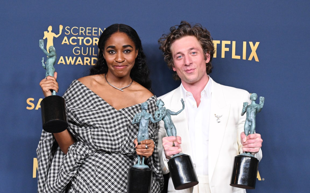 'The Bear's Jeremy Allen White and Ayo Edebiri Address Possibility of Carmy and Sydney Romance in Season 3