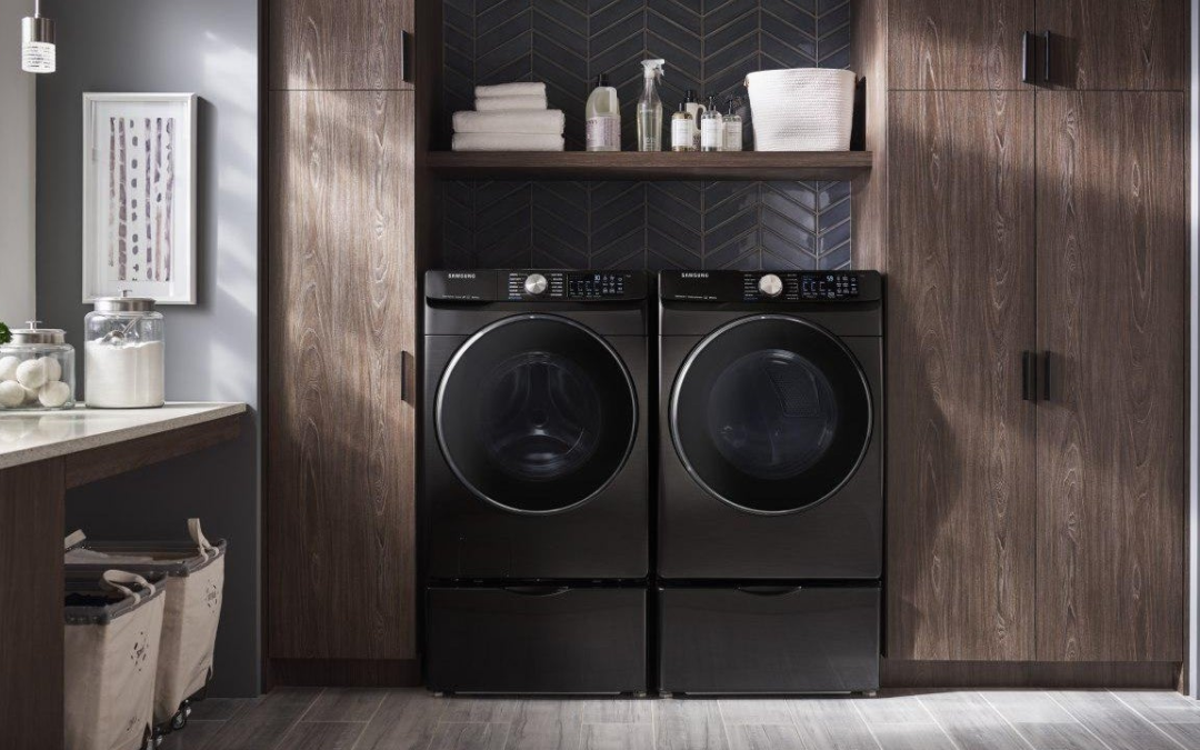 Samsung's Best-Selling Washer and Dryer Set Is $400 Off for Better Laundry Days This Fall