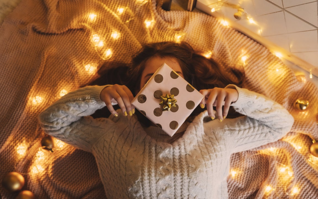 The 30 Best Holiday Gifts for Teenage Girls: Shop TikTok-Viral Fashion, Beauty, Room Decor and More
